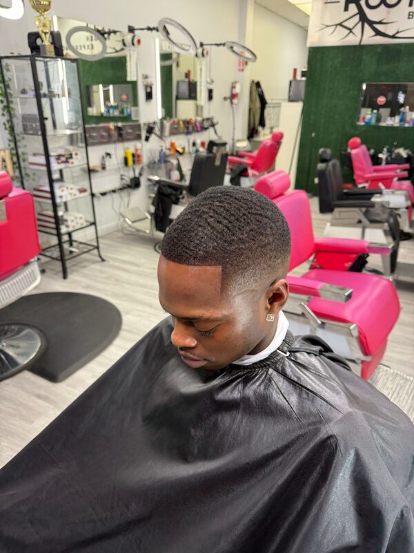 Side profile of a 360-waves crop with a sharp, straight hairline